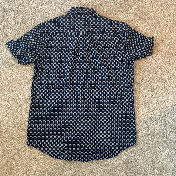 International Report Men’s Button Up - Picture 5 of 6